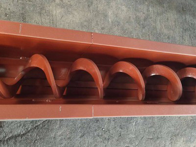 無(wú)軸螺旋輸送機(jī)-U型輸送設(shè)備滄州藍(lán)鴻機(jī)械